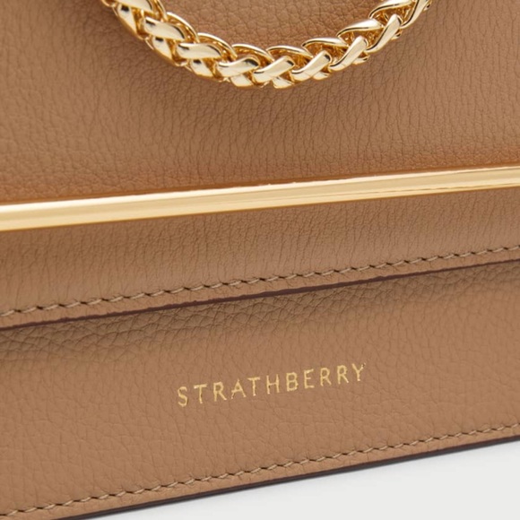 ⭐️⭐️⭐️SOLD⭐️⭐️⭐️  STRATHBERRY East-West Leather Chain Shoulder Bag - Picture 8 of 16